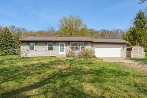 10564 N Riverview, Plainwell, MI 49080