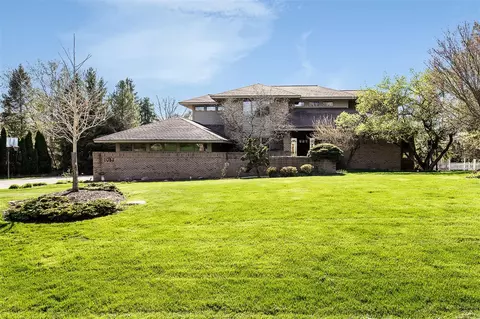 1052 Westview, Ann Arbor, MI 48103