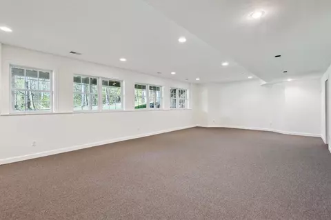 2046 W Coachlight, Jackson, MI 49201 photo 33