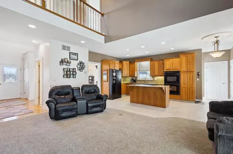2046 W Coachlight, Jackson, MI 49201 photo 13