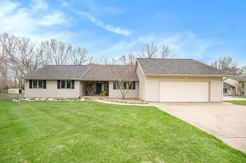 1104 Wickford, Kalamazoo, MI 49009