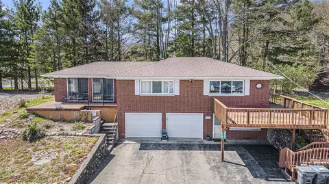 6189 W Sherman Lk, Augusta, MI 49012
