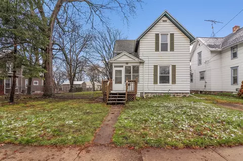 526 N State, Jackson, MI 49201