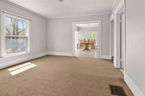 Living - 526 N State, Jackson, MI 49201 photo 3 of 4