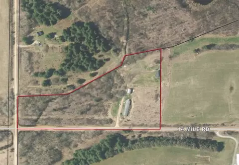 18426 14 Mile, Leroy, MI 49655