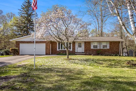 319 Roxbury, Battle Creek, MI 49017
