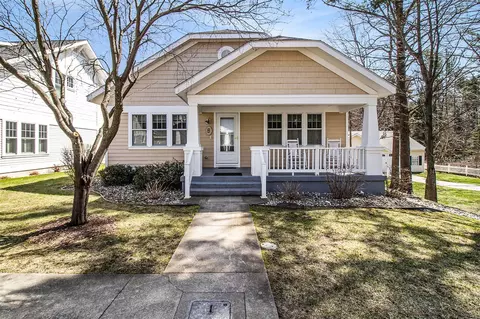 8 Georgia, Pentwater, MI 49449