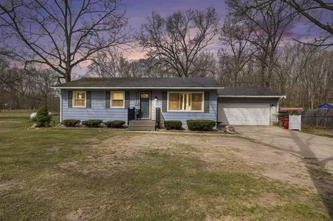 10585 S Spruce, Grant, MI 49327