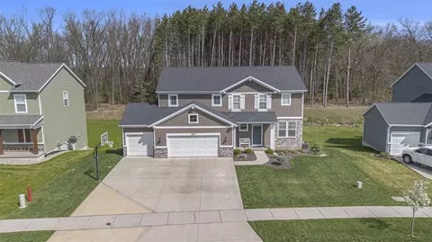 11557 Old Gun Clb, Lowell, MI 49331