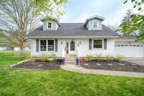 144 S State, Michigan Center, MI 49254