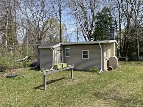 18874 Oxbow, Barryton, MI 49305