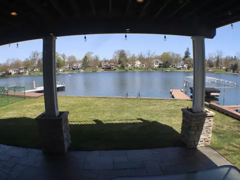 8282 Cascade, Commerce Twp, MI 48382 photo 11