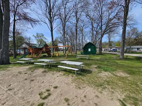 8282 Cascade, Commerce Twp, MI 48382 photo 45
