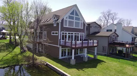 8282 Cascade, Commerce Twp, MI 48382