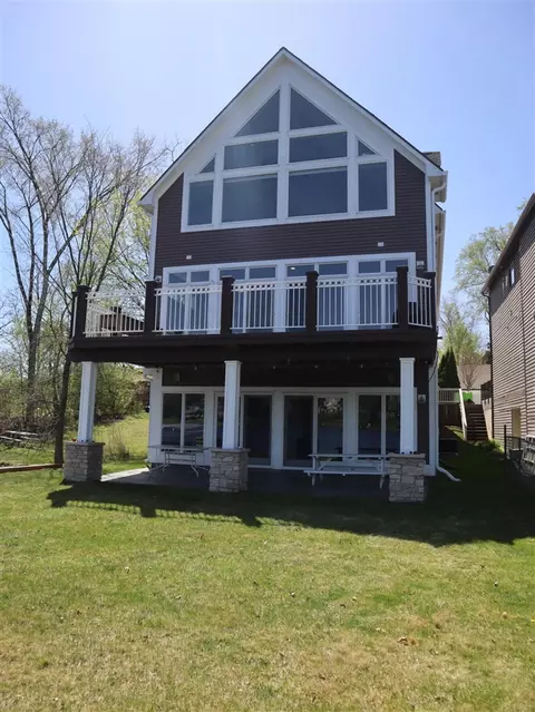 8282 Cascade, Commerce Twp, MI 48382 photo 5
