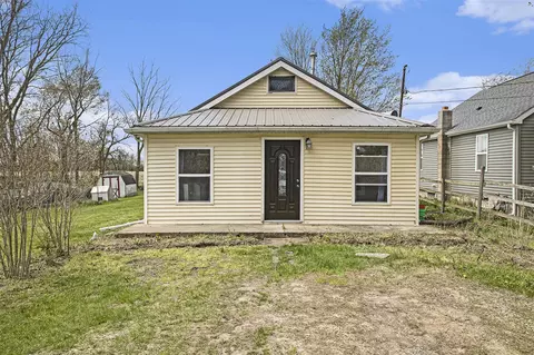 Exterior - 640 S Walker, Bronson, MI 49028 photo 1 of 3
