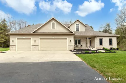 6499 Northern Pnes, Rockford, MI 49341