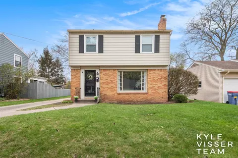 1712 Griggs, Grand Rapids, MI 49506