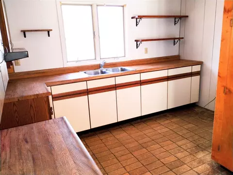 3100 Whipple, Jackson, MI 49201 photo 10