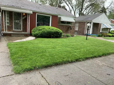 17576 Hubbell, Detroit, MI 48235