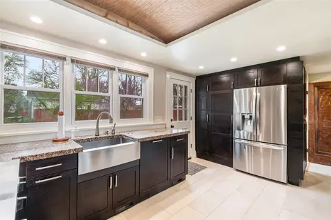 Kitchen - 405 Main, Gregory, MI 48137 photo 4 of 7