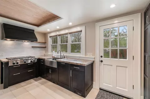 Kitchen - 405 Main, Gregory, MI 48137 photo 5 of 7