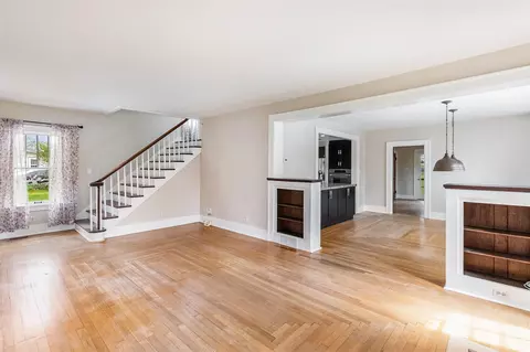 Living - 405 Main, Gregory, MI 48137 photo 6 of 8