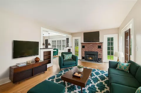 Living - 405 Main, Gregory, MI 48137 photo 4 of 8