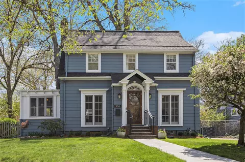 906 Granger, Ann Arbor, MI 48104