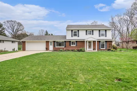 216 Southwoods, Fremont, MI 49412