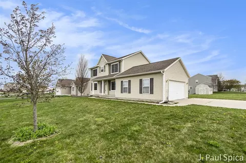 1610 Sunny Gln, Caledonia, MI 49316