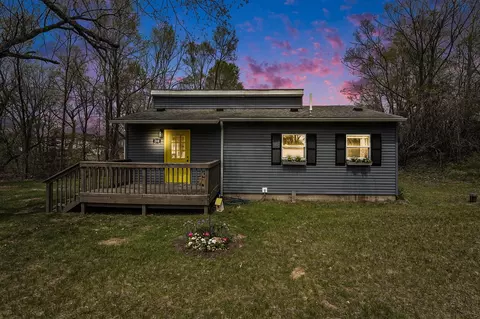 Exterior - 206 Earle, Belding, MI 48809 photo 3 of 5