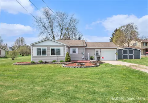251 Rasmussen, Trufant, MI 49347