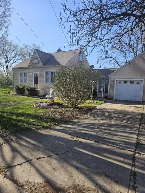 411 E Hamilton, Homer, MI 49245