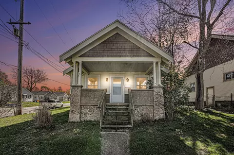 3286 College, Grand Rapids, MI 49525