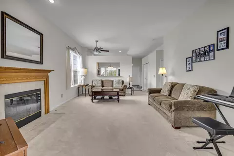 841 E Barrington, Jackson, MI 49203 photo 14