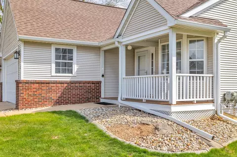 841 E Barrington, Jackson, MI 49203 photo 28