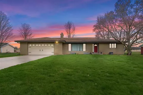 3529 E Lemon Crk, Berrien Springs, MI 49103
