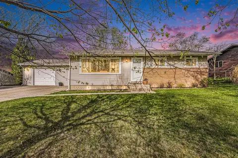 725 Parkside, Grand Rapids, MI 49534