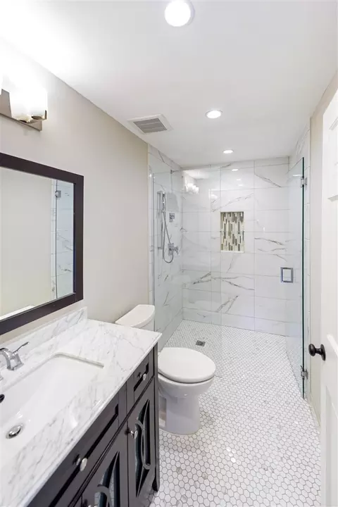 16125 Meadows, Macomb, MI 48044 photo 28