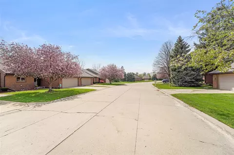 16125 Meadows, Macomb, MI 48044 photo 50