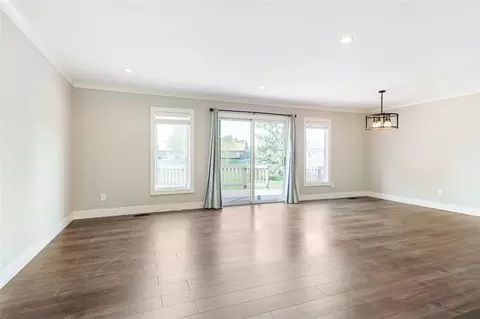 16125 Meadows, Macomb, MI 48044 photo 9