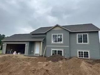 1032 137th, Wayland, MI 49348