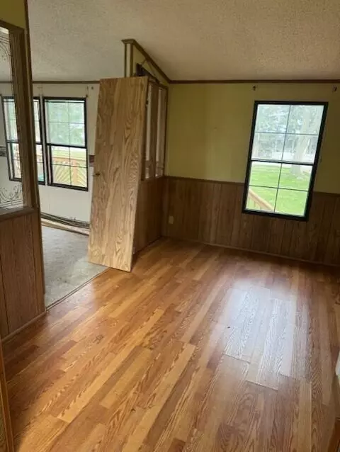 6201 N Lakeshore, Deckerville, MI 48427 photo 4