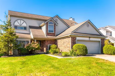 6360 Robison, Saline, MI 48176