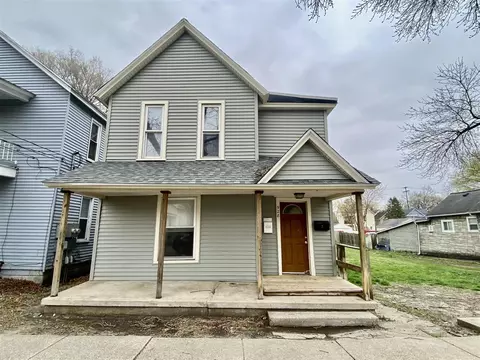 928 Mcreynolds, Grand Rapids, MI 49504