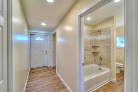 Entry Way - 8353 Cady, Jackson, MI 49201 photo 2 of 2