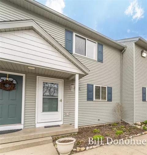 142 Irving # 6, Middleville, MI 49333
