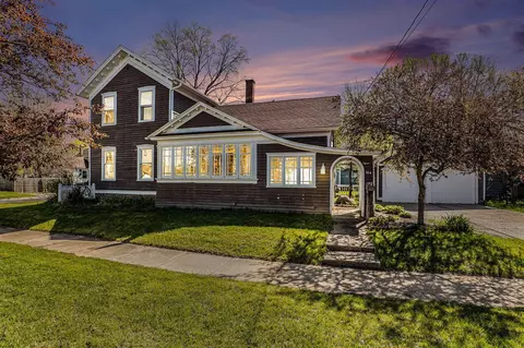 304 S Front, Belding, MI 48809