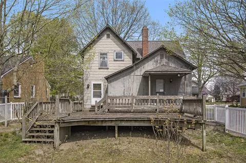427 W Chart, Plainwell, MI 49080 photo 18